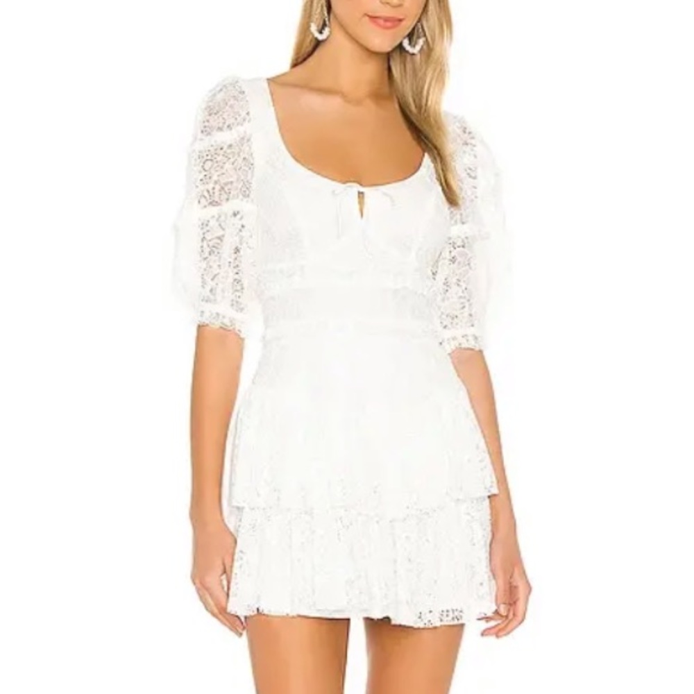 For Love & Lemons Jelena Dress! 🤍 sold out online